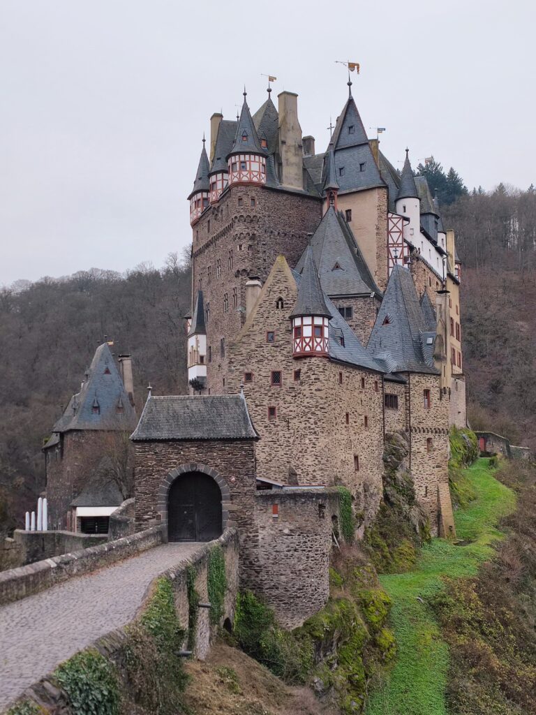 Castillo de Eltz