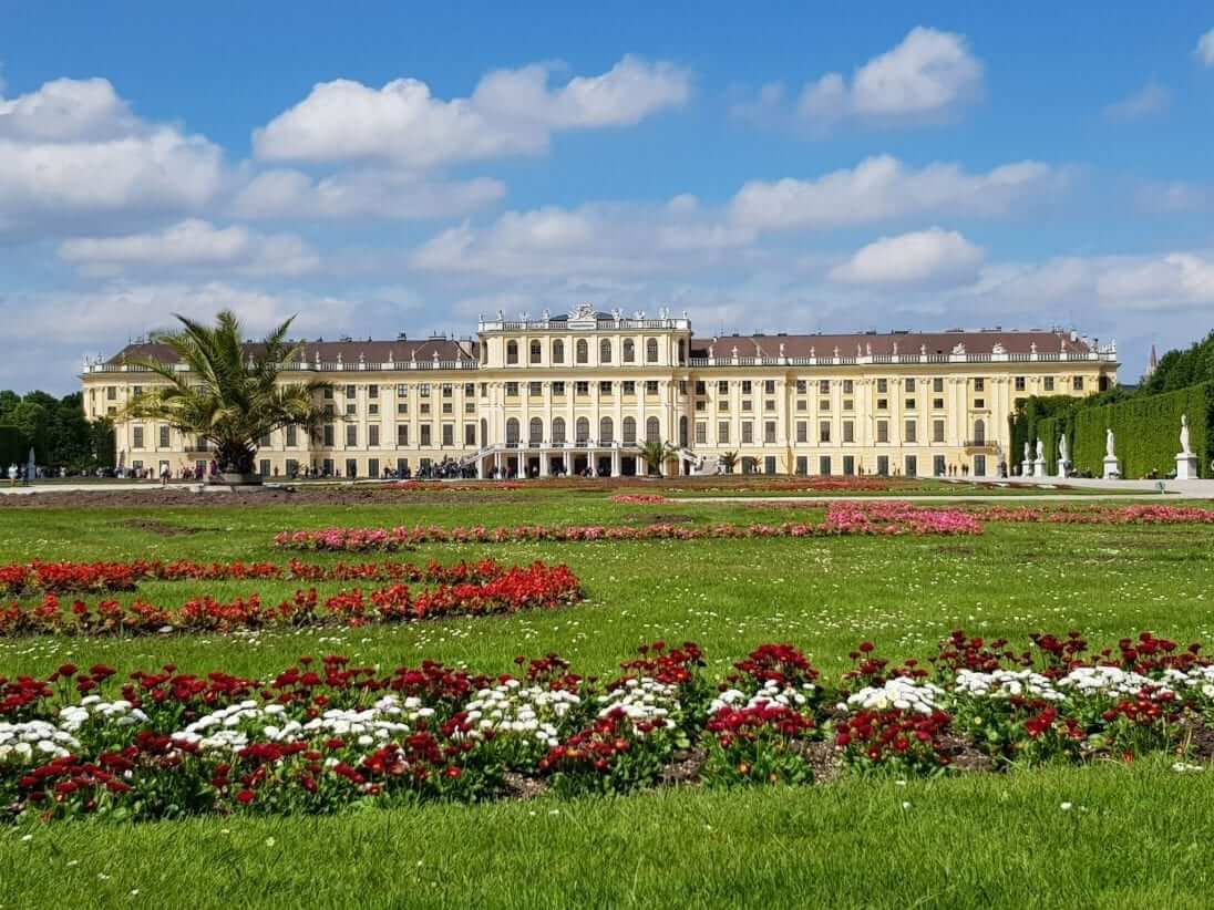 Palacio Schönbrunn, La Residencia Imperial Más Bonita De Viena - Kris ...